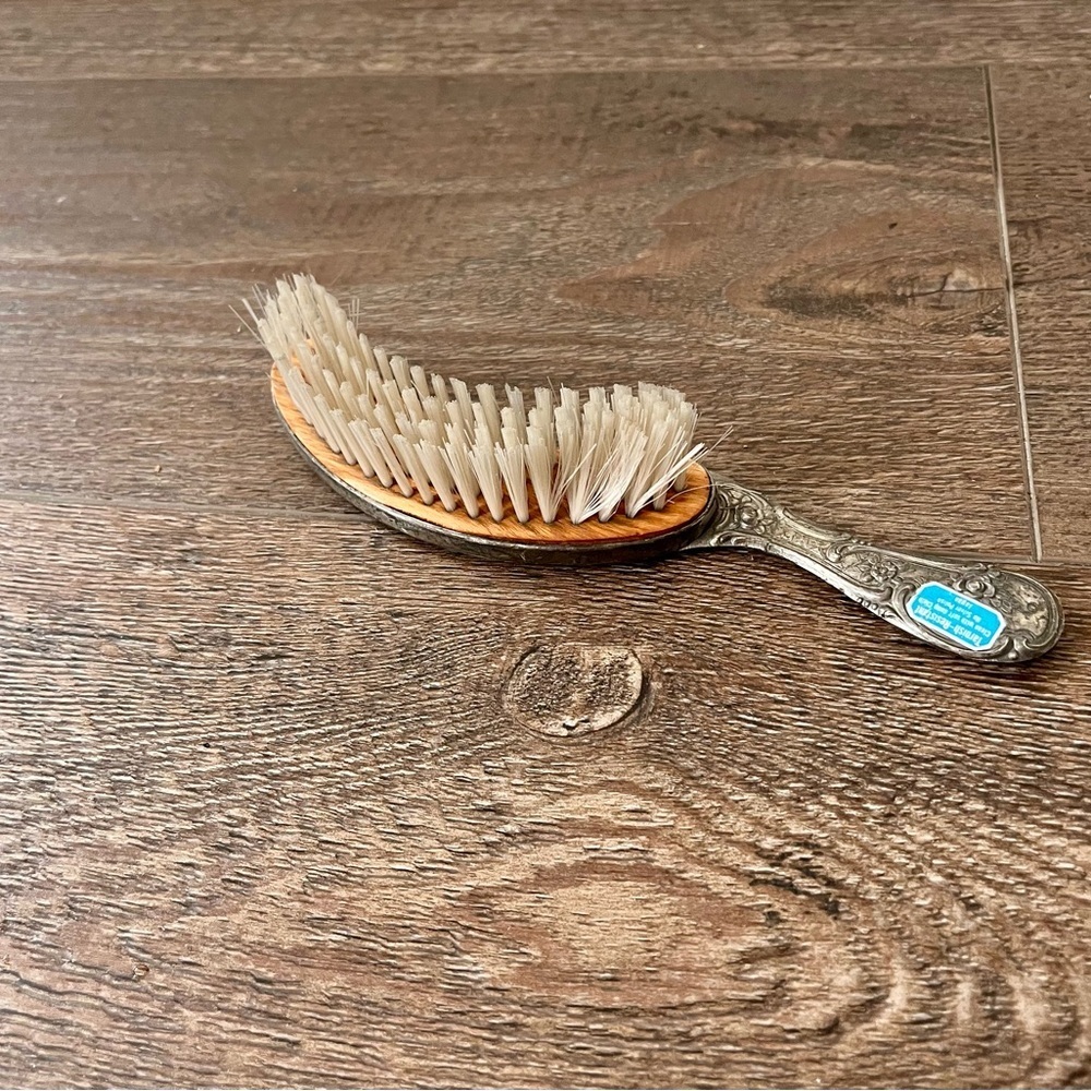 Antique Victorian style Hair Brush - Cream Bristles with Silver Handle Japan